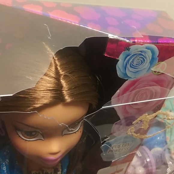 Doll - Picture 6 of 6